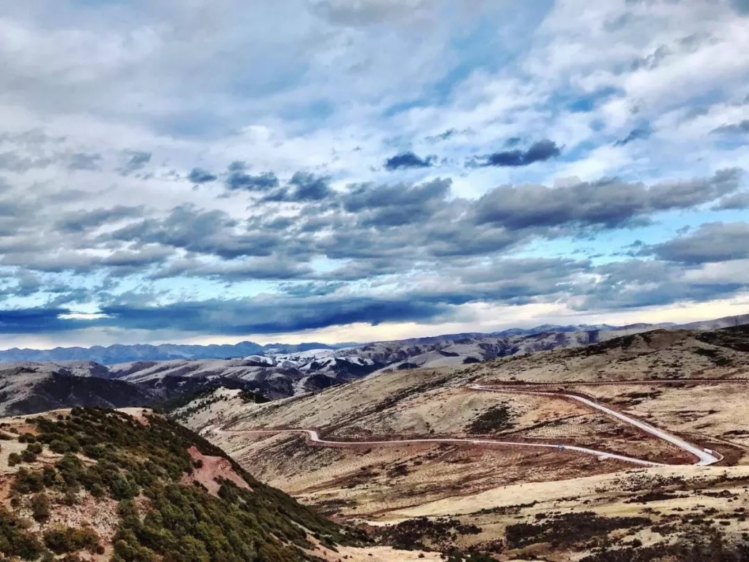 【门徒娱乐房车纪杏卓你有没有一次房车观光，感触今生无憾